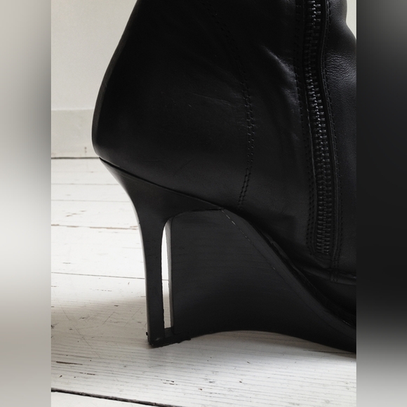 Ann Demeulemeester black slit wedge boots - Picture 4 of 9